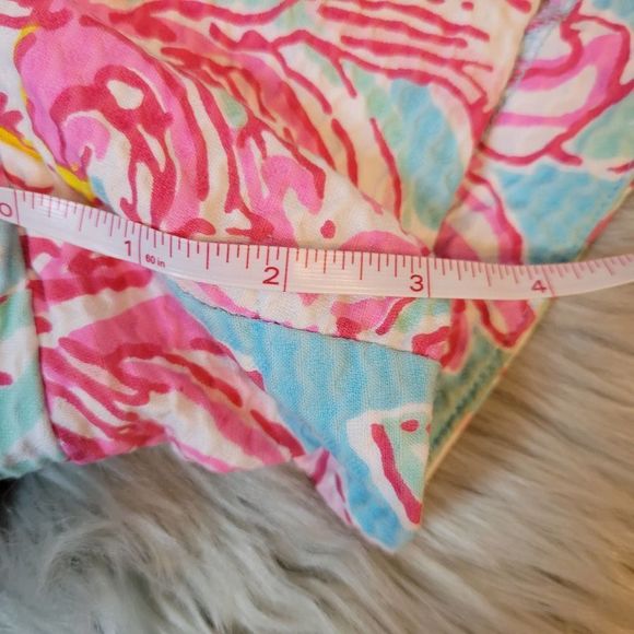 Lilly Pulitzer Bright Floral Cotton Shorts Size 4 - Picture 7 of 7